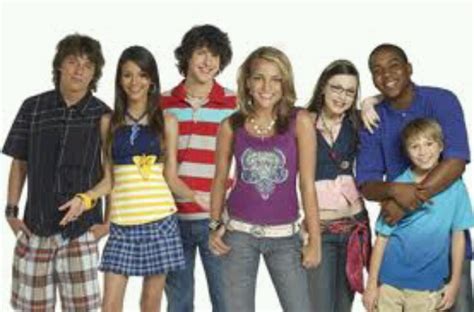 Zoey 101 Zoey 101 2000s Tv Shows Childhood Tv Shows