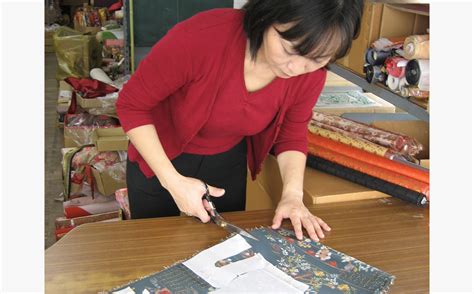 ❤♫ 演出《michael halász，1938 》指揮 (slovak philharmonic) 斯洛伐克愛樂樂團。 胡桃鉗是一齣充滿神奇色彩的聖誕節芭蕾舞劇。 故事大意是說:某一個家庭，有兩個可愛的孩子:克拉蕾與佛萊滋. 雛人形作家 | 【公式】福田屋人形店 | 五月人形、雛人形のご ...