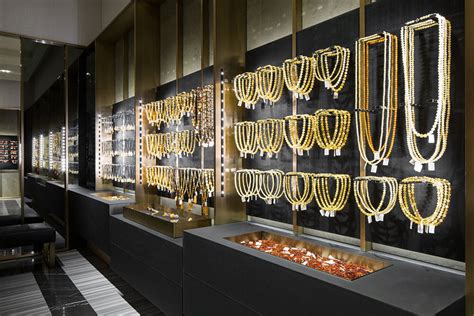 Luxury Jewellery Retail Display Units Manufacture M2 Retail