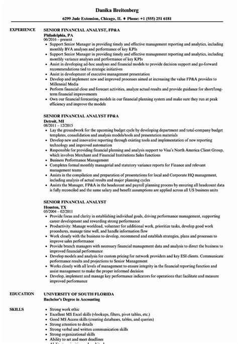 An effective financial analyst resume is the one which is short. √ 25 Financial Analyst Resume Template in 2020 | Resume ...