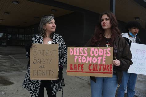 Dress Code Unfairly Targets Some Female Students Because Of Body Shape