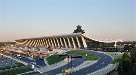 File:Washington Dulles International Airport.jpg