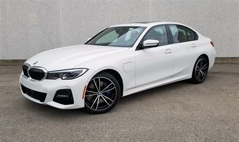 Quick Spin 2021 Bmw 330e The Daily Drive Consumer Guide®
