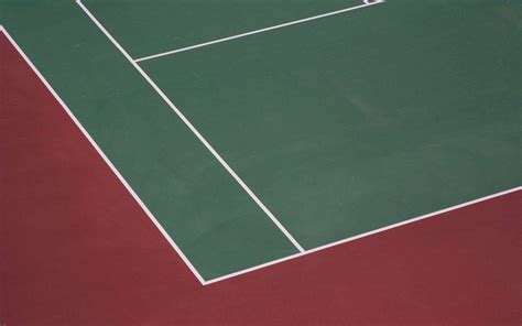 How To Play The Three Major Tennis Court Surfaces Lessons Of Tennis