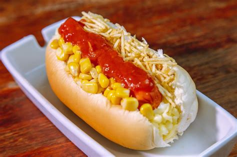 Assim, o lanche ficará pronto em menos de um minuto. 7 receitas de cachorro-quente para se deliciar com a família