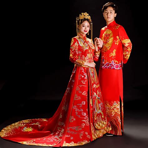 Red Chinese Wedding Bride Groom Cheongsam Traditional Style Marry