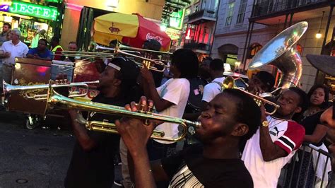 Jazz En Bourbon Street New Orleans 2015 Youtube