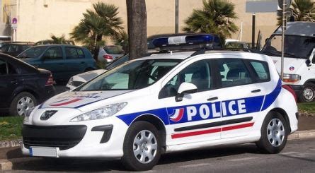 Police bike, gamyo snow racing, viens découvrir les meilleurs jeux de voiture de police gratuits sur jeux.com ! Mauvais jour pour cet homme qui percute une voiture de police alors qu'il est ivre. - Automobile ...