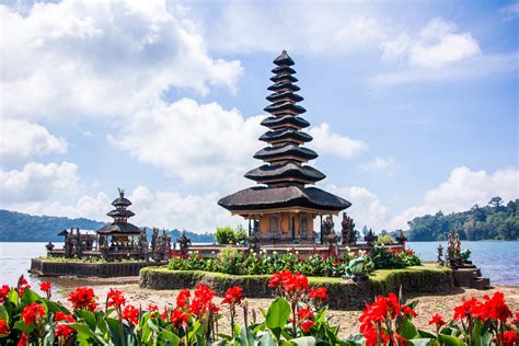 Pura Ulun Danu Beratan Balis Famous Water Temple Alexis Jetsets