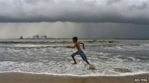 Monsoon Rains Arrive In Southern India Bbc News