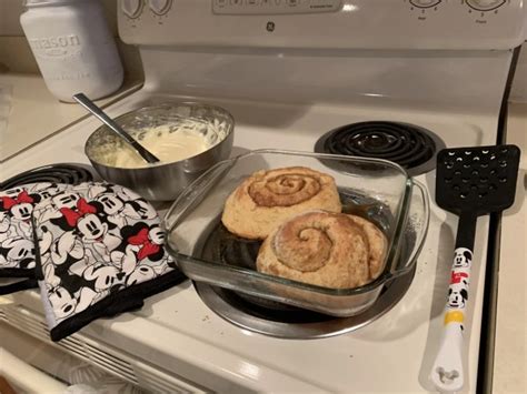 Disney Magic At Home We Recreated The Cinnamon Rolls From Gastons Tavern