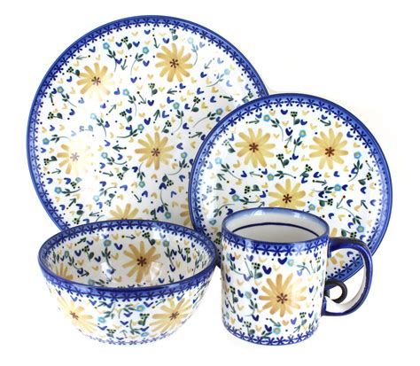 Blue Rose Polish Pottery Yellow Daisy 16pc Dinnerware Set