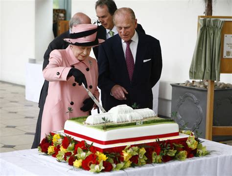 Queen Elizabeth Reportedly Has a ‘Royal Taster’ Who Samples Her Meals