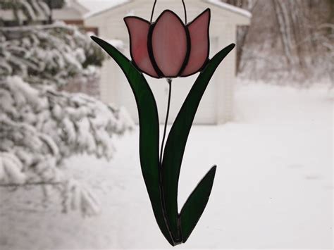 Stained Glass Pink Tulip Suncatcher Etsy Pink Tulips Stained Glass Tulips