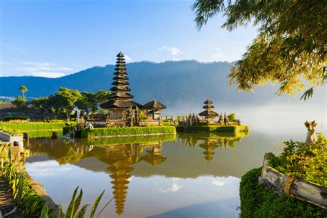 Pura Ulun Danu Bratan Pura Beratan Temple Bali Island Indonesia