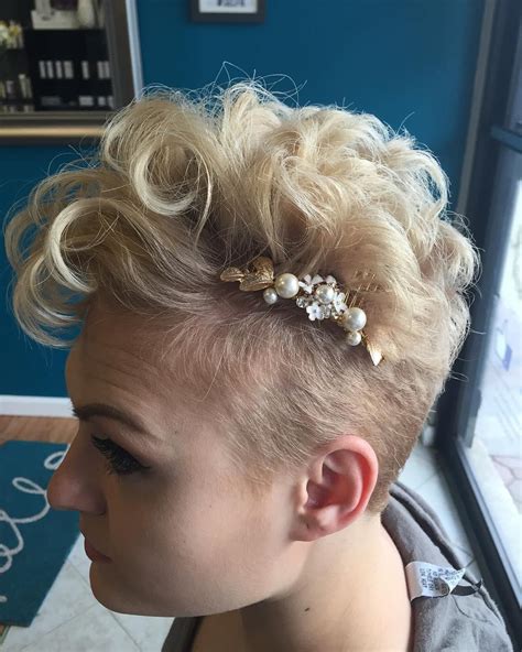 35 Stunning Curly Mohawk Hairstyles — Cuteness And Boldness Check More