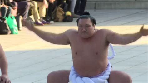 Sumo Champs Perform New Year Ritual After Scandal Hit 2017 Youtube