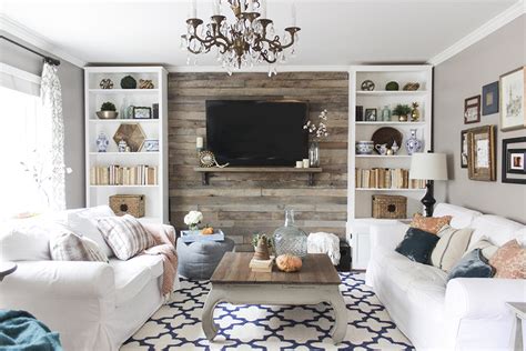 Hide That Tv Ideas For A Diy Accent Wall That Includes A Tv Beneath