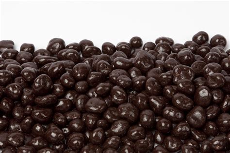 Buy Dark Chocolate Covered Almonds From Nutsinbulk Nuts In Bulk
