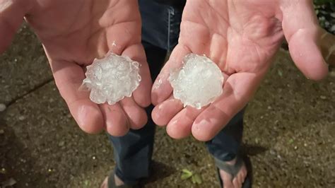 D Fw Weather Severe Thunderstorms Produce Large Hail