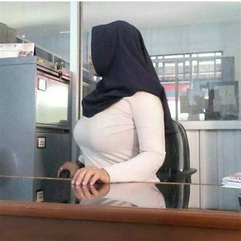 Big Ass Hijab Jpeg