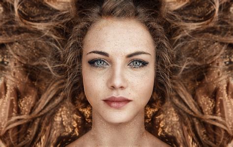Hintergrundbilder Gesicht Frau Modell Porträt lange Haare