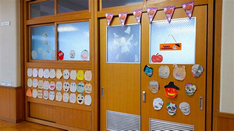 Be kind wall decal classroom wall decorations. The "lower door" in a Japanese classroom. : askjapan