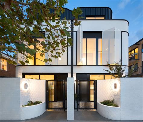 Why I Love Art Deco Architecture The Rerva Real Estate Team
