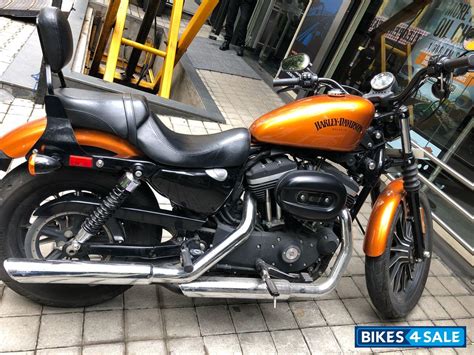 Sportsters traditionally have tall seats, but this one comes with a saddle height just a hair under 30. Harley Davidson Iron 883 Price In Bangalore - Motorcylce