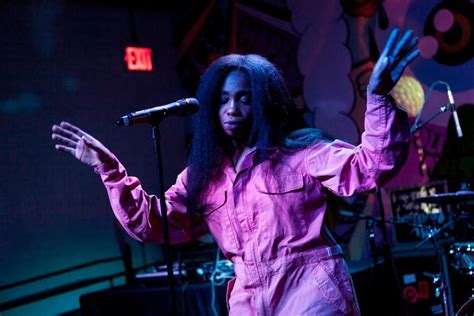Brooklyn Bound Sza Live At Converse Rubber Tracks The Fader