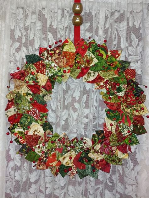 My Fabric Christmas Wreath Christmas Crafts Sewing Christmas Wreaths