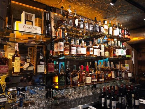 The greenbrier estate is a luxurious cabin with 28 bedrooms that can sleep up to 88 guests! The Greenbrier A Food & Spirit Outpost Gatlinburg ...