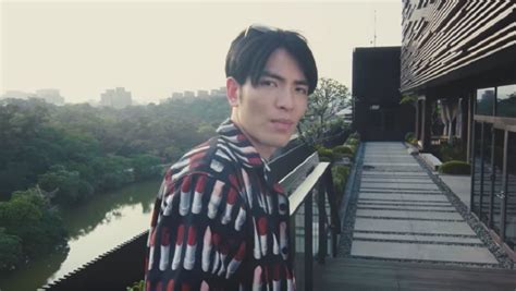 Follow up to jam hsiao's choice, jackson wang left him a comment saying, ge, don't. Taiwanese Superstar Jam Hsiao Gives Fans a Virtual Tour of ...