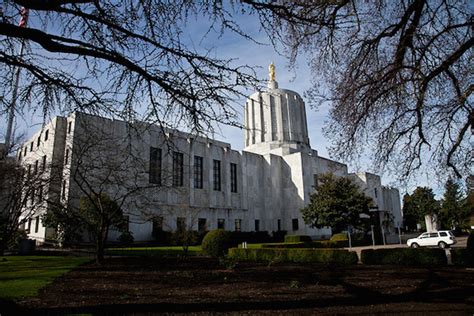 Federal Judge Strikes Down Oregon Same Sex Marriage Ban Metro Weekly