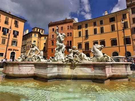 4 Fountains In Italy And 1 In England Britannica