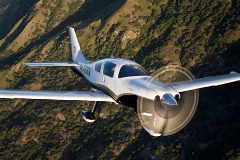 Cessna 400 - Plane & Pilot Magazine