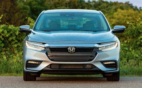 Honda Insight Hybrid sedan spied testing in India for the 1st time
