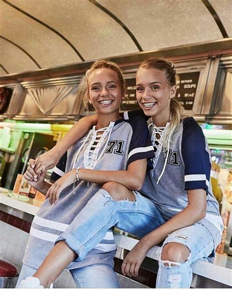 Ich bin damit einverstanden, den künstler shop newsletter zu erhalten und willige ein, dass die e.m.p. Lisa and Lena 'J1MO71' shoot | Lisa, Vetement ado