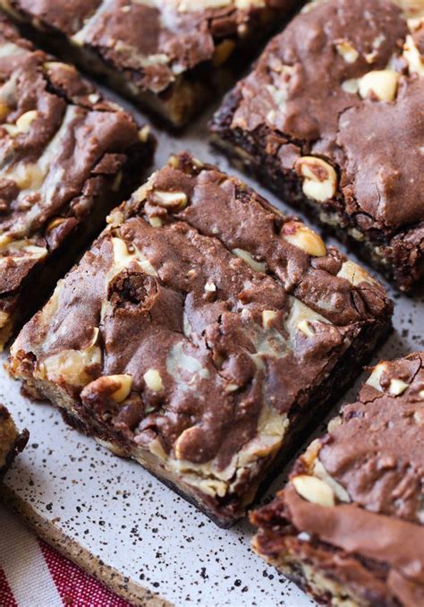 These Buckeye Brownies Are An Easy Chocolate And Peanut Butter Brownie
