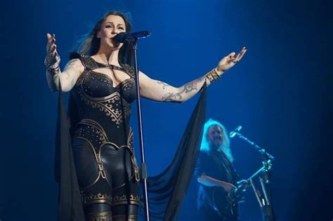 I personally think her voice fits the band the best out of the three singers. Floor Jansen | Muzyka