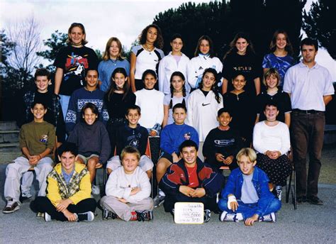 Photo de classe 5EMED de 2000, Collège Les Hauts De L'arc  Copains d'avant