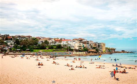 Best Time To Visit Sydneys Beaches And Avoid The Crowds