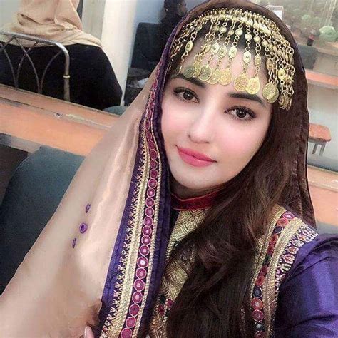 56 Best Cute Pashton Girl Images On Pinterest Actresses Boggle And