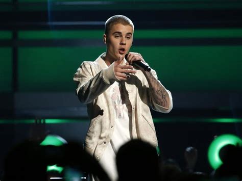 Justin Bieber Gives A Glimpse Of His New Song With A Small Clip