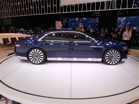 Lincoln Continental Concept Car Brings A Touch Of Europe To New York