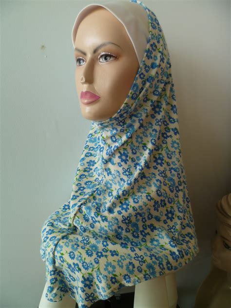 Begitu juga halnya dengan pemakaian seperti tudung. Kedai Online Free Shipping Murah Shawl , Selendang, Gelang ...