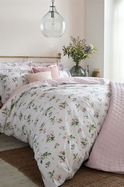 Cabbages Roses Clementine Pillowcases Pink Bed Linen Sets Pretty Bedding Bed Linens Luxury