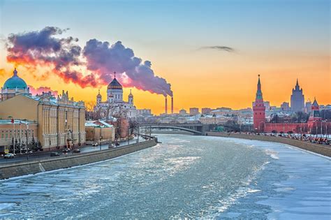 Русия - Москва и Санкт Петербург — Loyal Travel