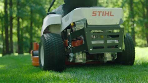 STIHL RZ 261 Zero Turn Mower With 25HP V Twin Engine And 61 Commercial