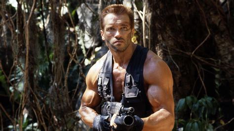 Predator 1987 dutch and his band of commandos are hired by the cia to rescue downed airmen from guerillas in a central american jungle. Predator (1987) - Moria